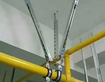闸阀支撑架的质量要求。价格决定了阿瓦提抗震支撑框架的质量。